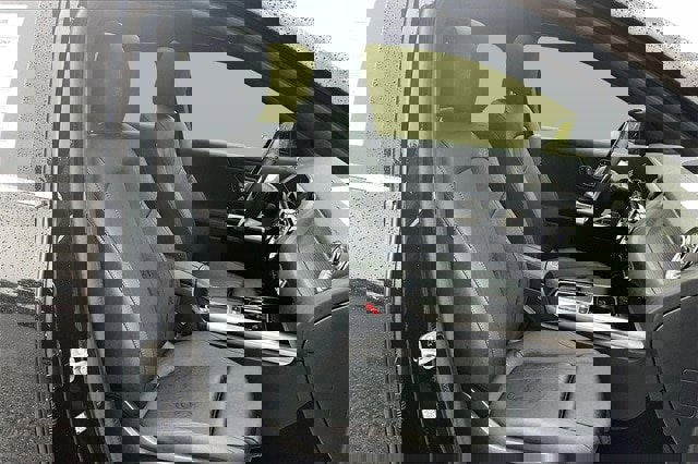 Certified 2025 Mercedes-Benz GLA 250 4MATIC image 33