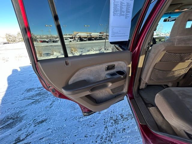 Used 2005 Honda Pilot EX image 17