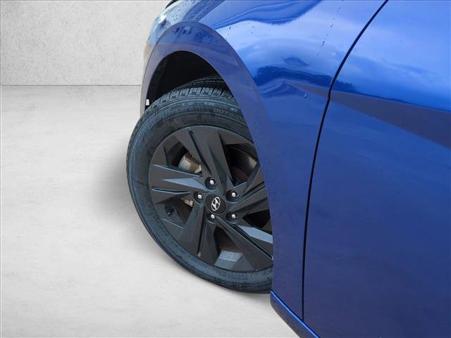 Used 2022 Hyundai Elantra SEL image 7