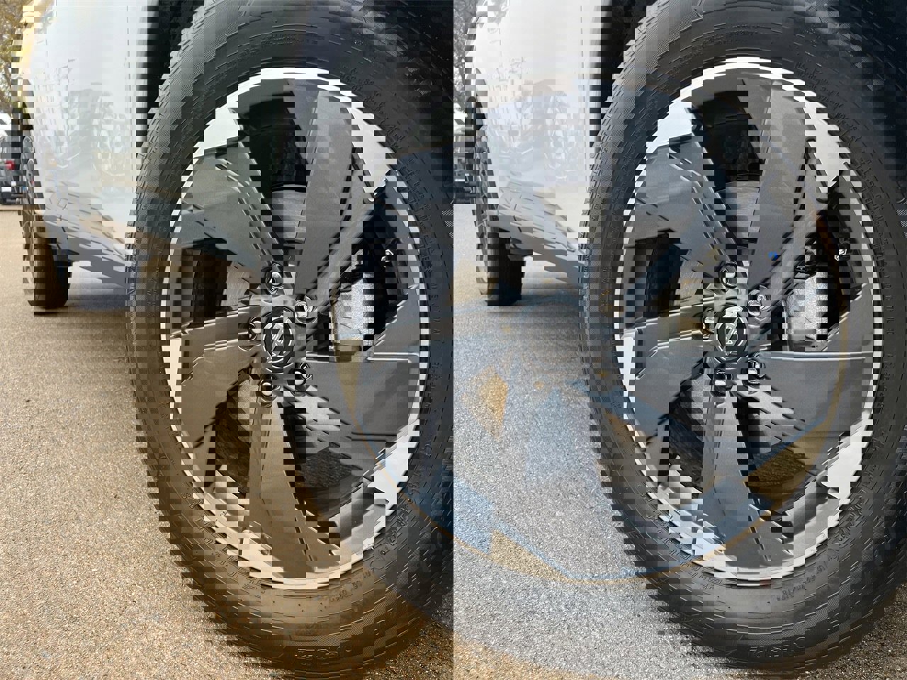 Certified 2024 Nissan Rogue SV image 8