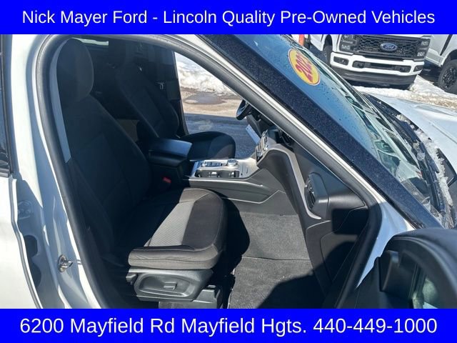 Certified 2023 Ford Explorer XLT w/ Class IV Trailer Tow Package image 26