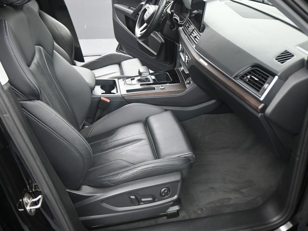 Used 2024 Audi Q5 2.0T Premium Plus image 40
