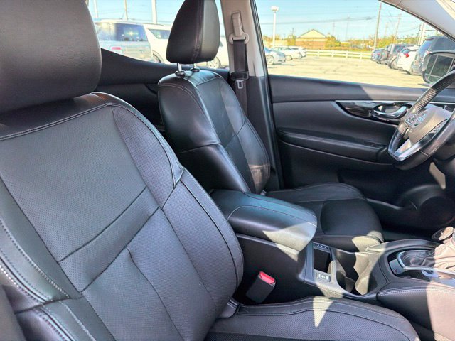 Used 2018 Nissan Rogue Sport SL w/ SL Premium Package AWD/4WD image 23