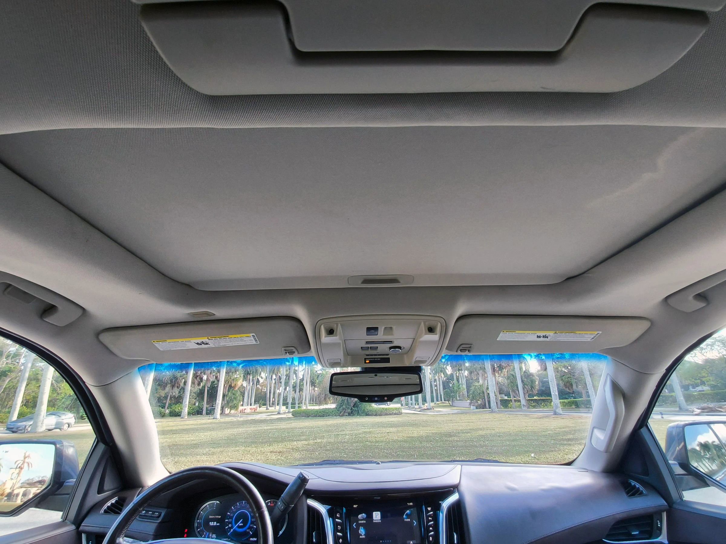 Used 2016 Cadillac Escalade Luxury image 27