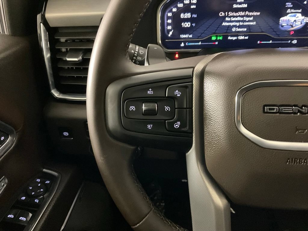 Used 2025 GMC Sierra 1500 Denali w/ Denali Reserve Package AWD/4WD image 24