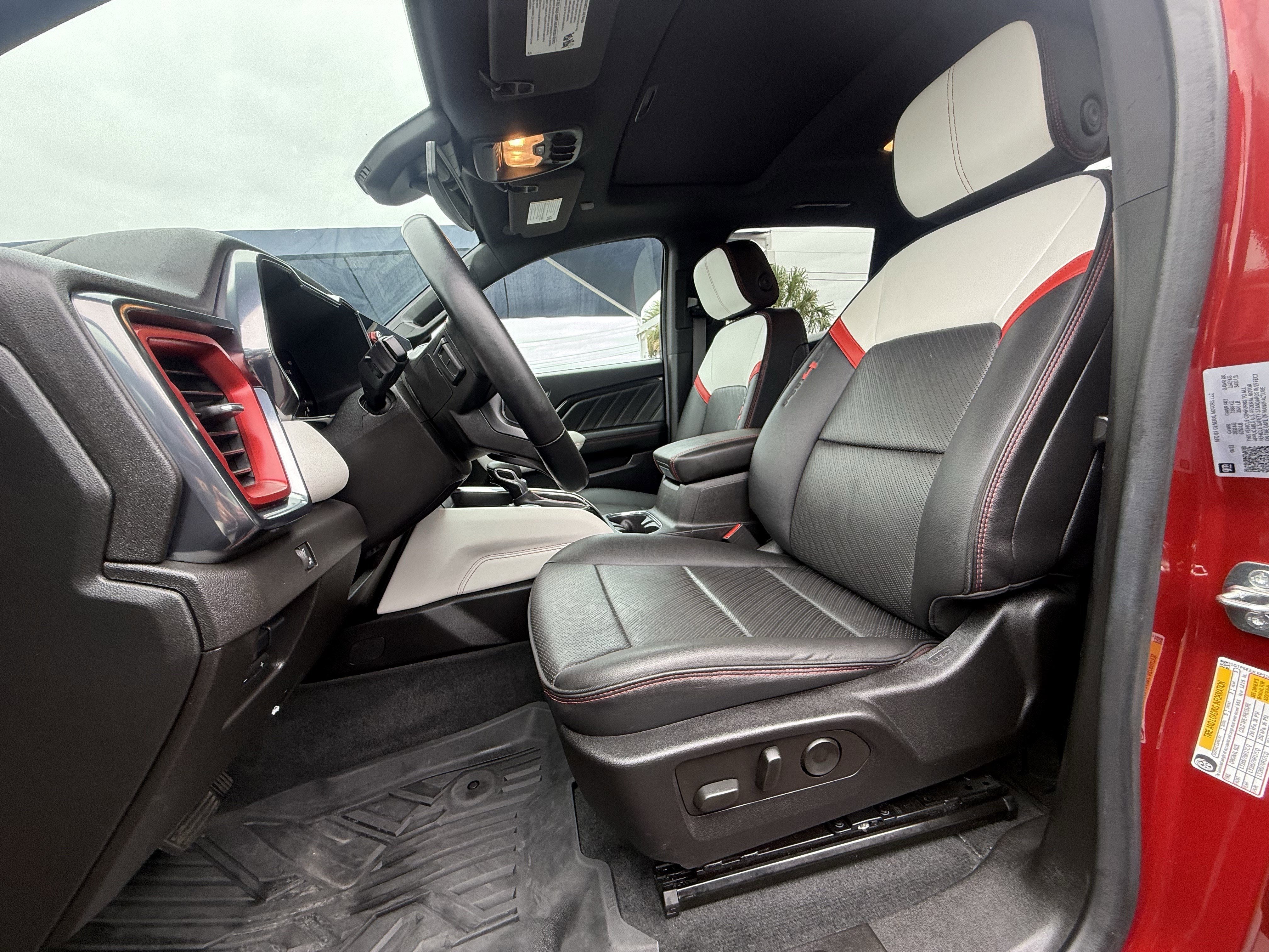 Used 2023 GMC Canyon AT4X AWD/4WD image 17