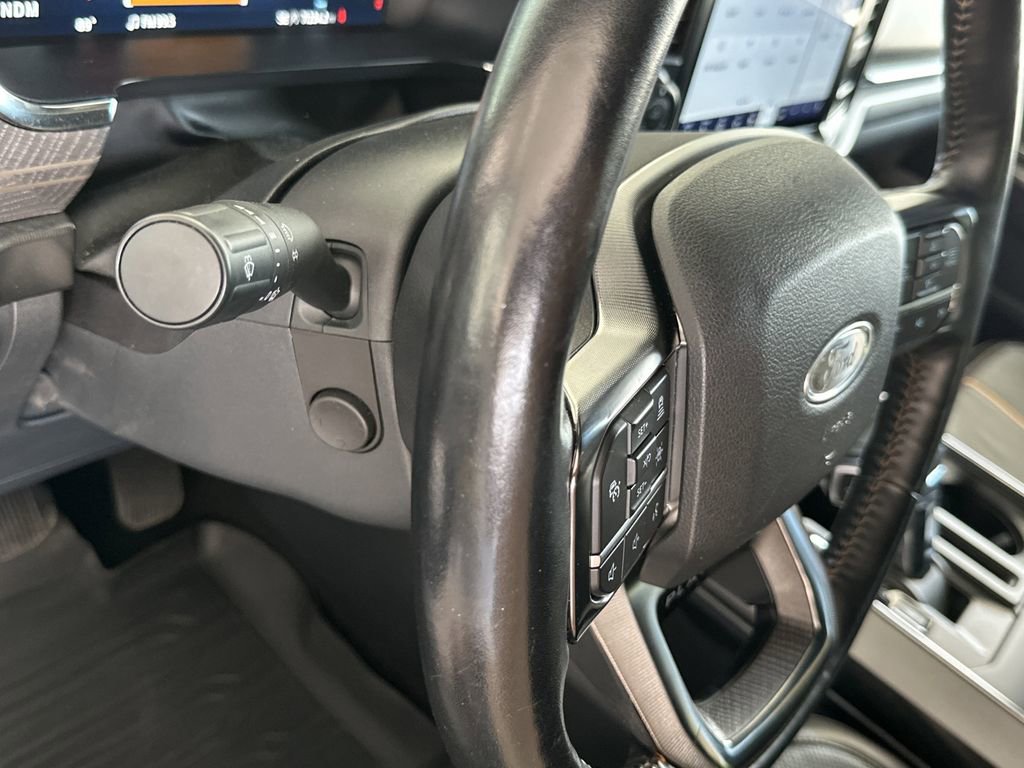 Used 2021 Ford F150 Platinum w/ Equipment Group 701A High AWD/4WD image 21