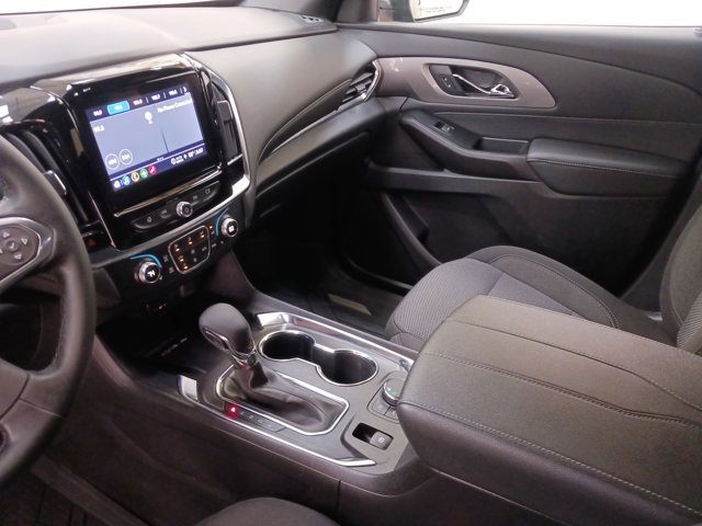 Used 2023 Chevrolet Traverse LT image 23