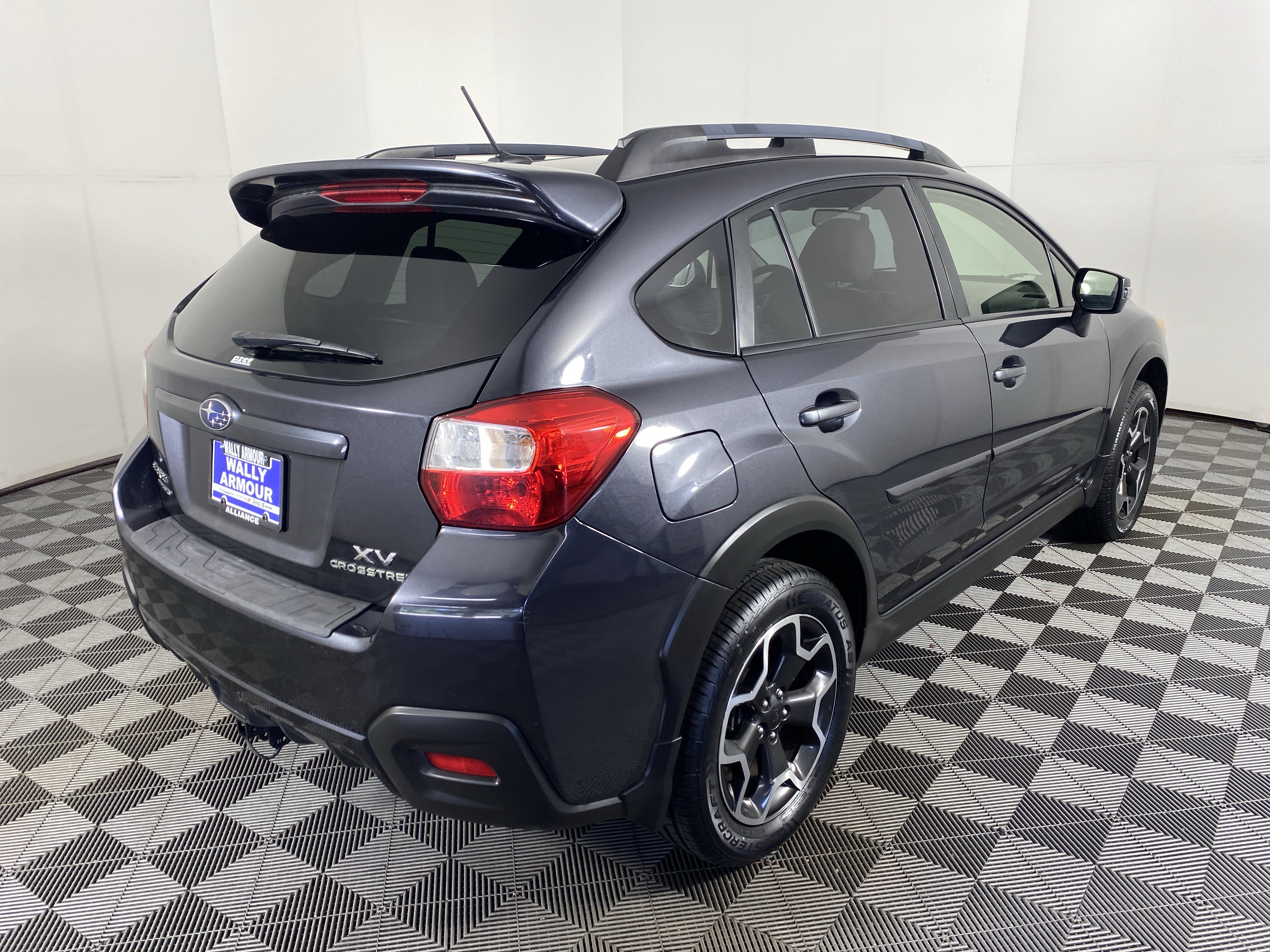 Used 2015 Subaru Crosstrek 2.0i Limited AWD/4WD image 7