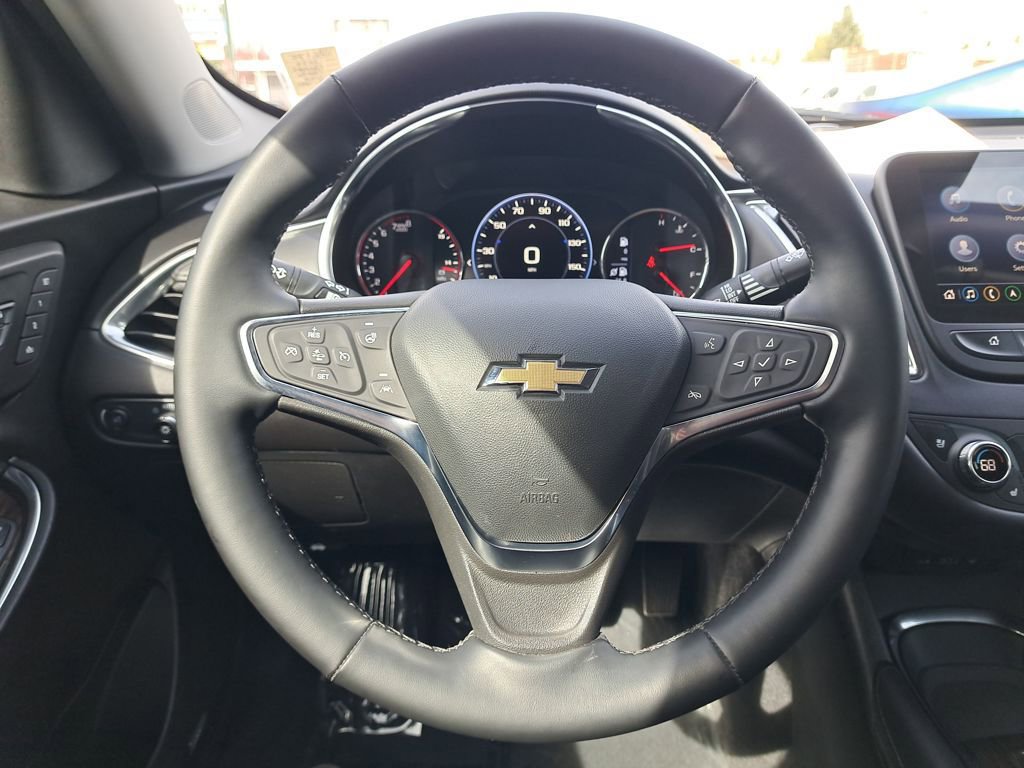 Used 2024 Chevrolet Malibu LT FWD image 19