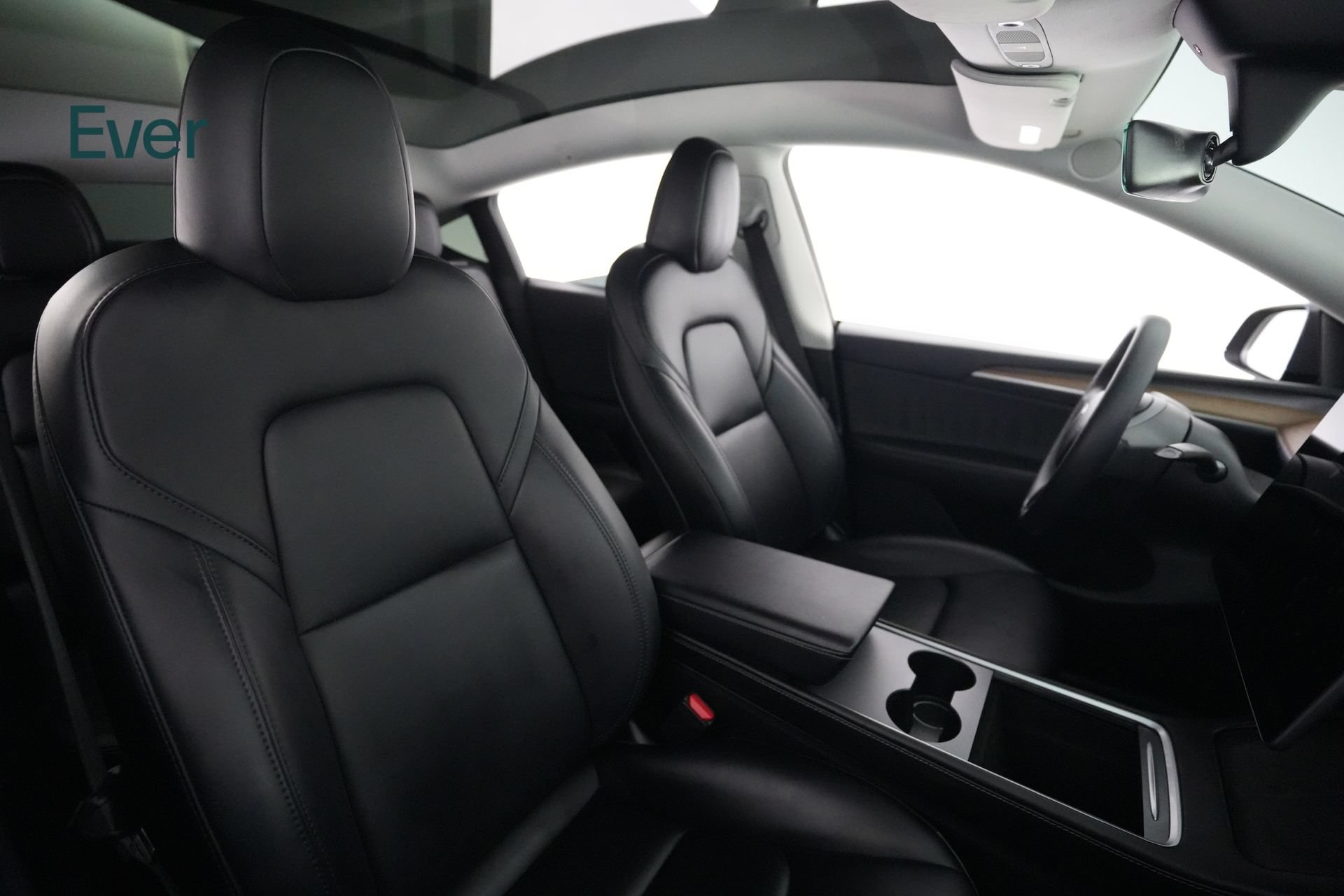 Used 2023 Tesla Model Y Long Range AWD/4WD image 23