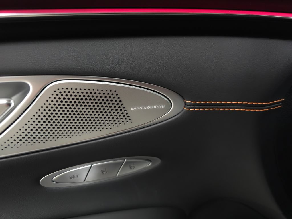 New 2026 Genesis GV70 2.5T Sport Prestige AWD/4WD image 10