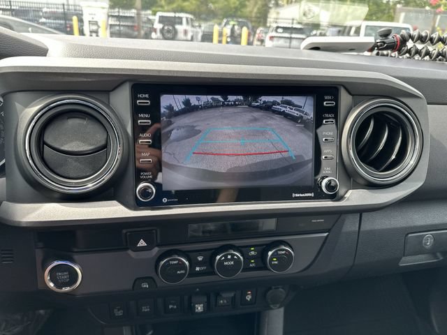 Used 2021 Toyota Tacoma TRD Off-Road w/ Technology Package RWD image 18