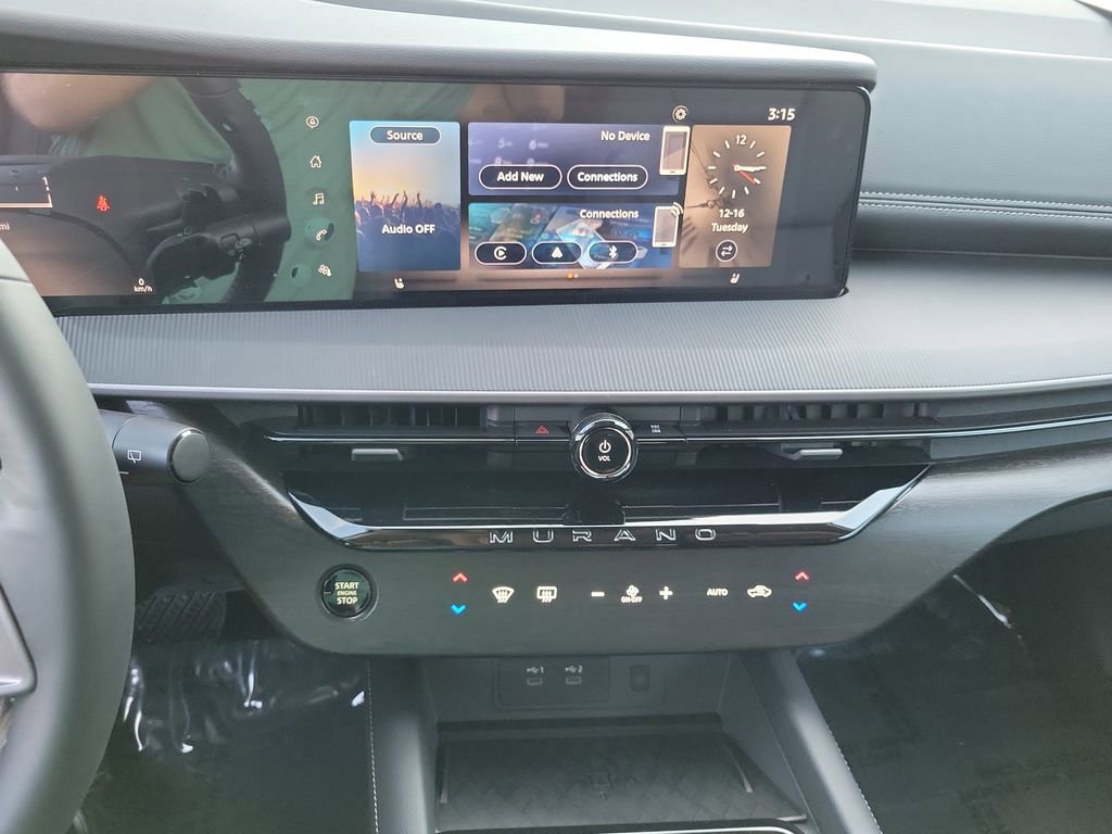 Certified 2025 Nissan Murano SV image 12