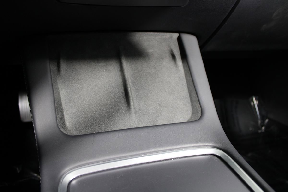 Used 2023 Tesla Model 3 Standard Range image 17