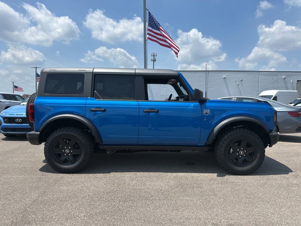 New 2025 Ford Bronco Big Bend w/ Black Diamond Package image 4