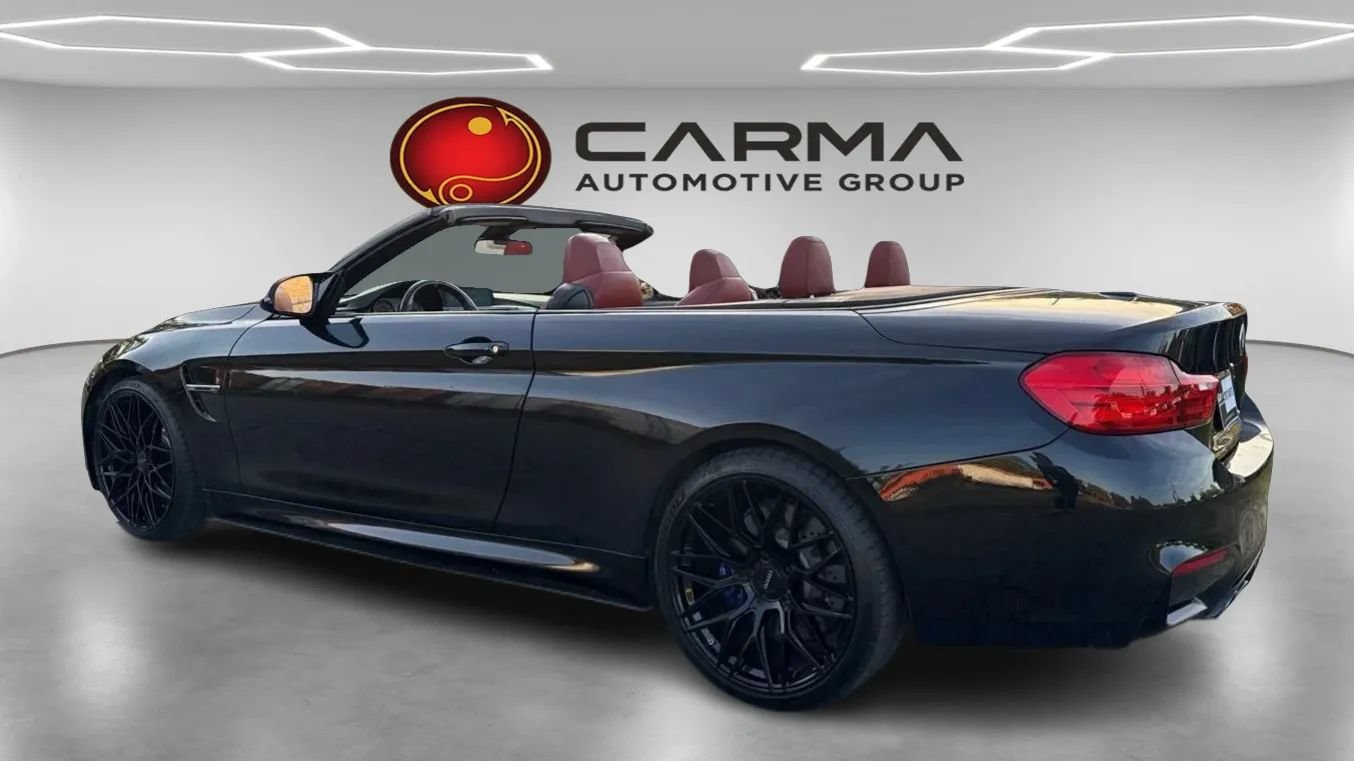 Used 2016 BMW M4 Convertible RWD image 3