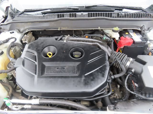 Used 2018 Ford Fusion SE w/ Fusion SE Technology Package image 45