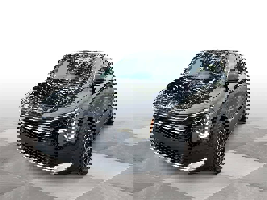 Certified 2024 Kia Niro LX image 1