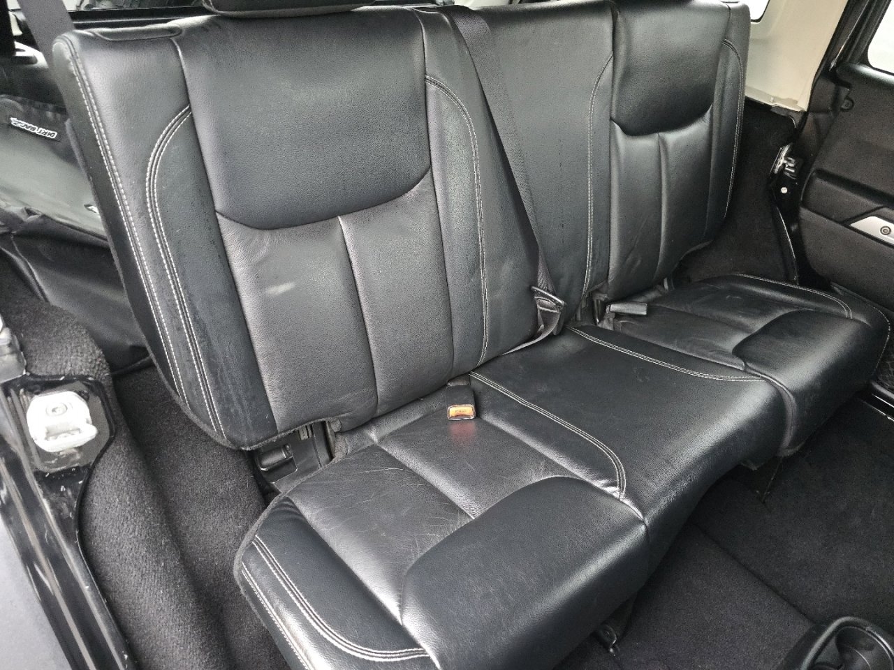 Used 2013 Jeep Wrangler Unlimited Rubicon w/ Connectivity Group image 17