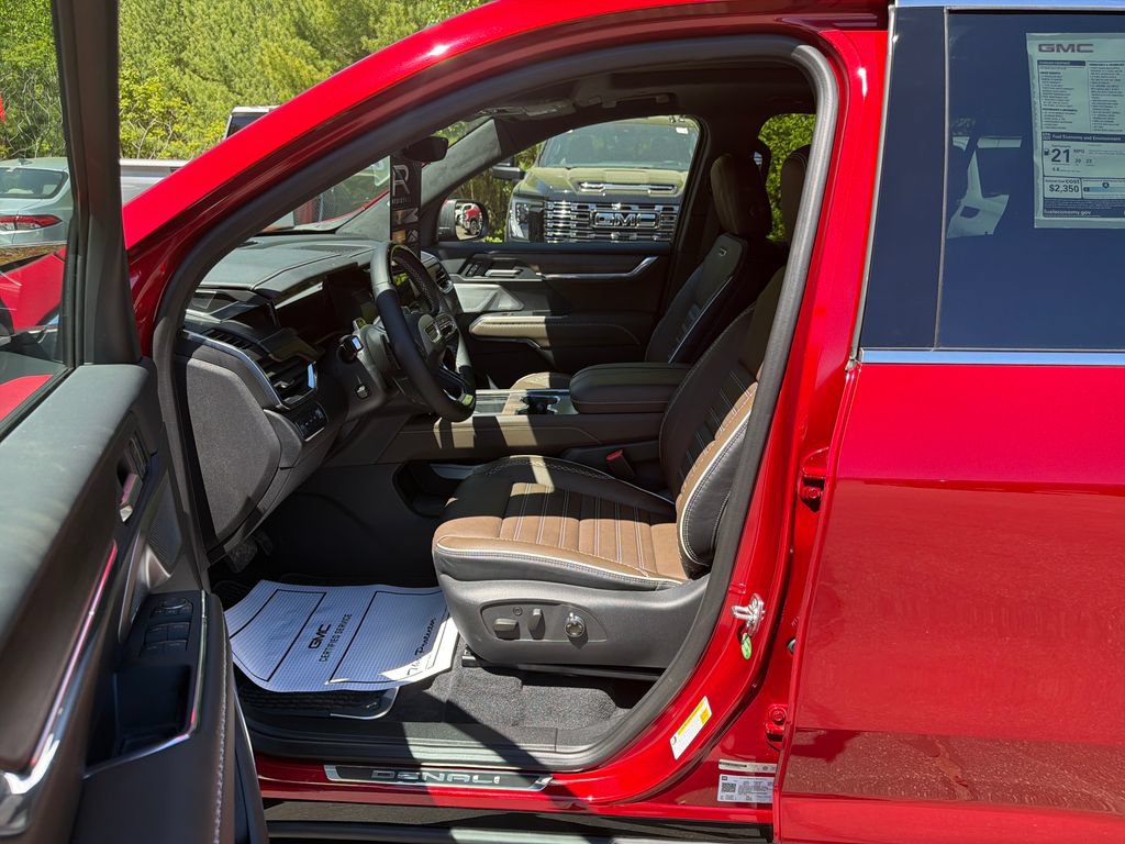 New 2026 GMC Acadia Denali Ultimate AWD/4WD image 10