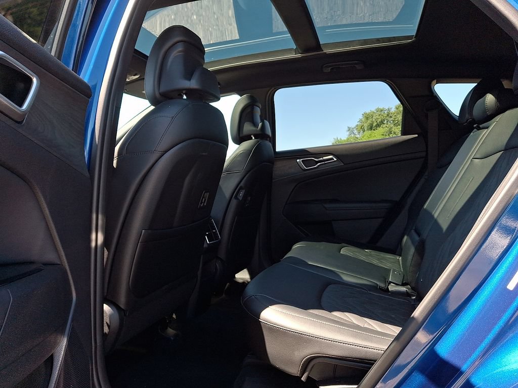Used 2025 Kia Sportage X-Line w/ Premium Package AWD/4WD image 14