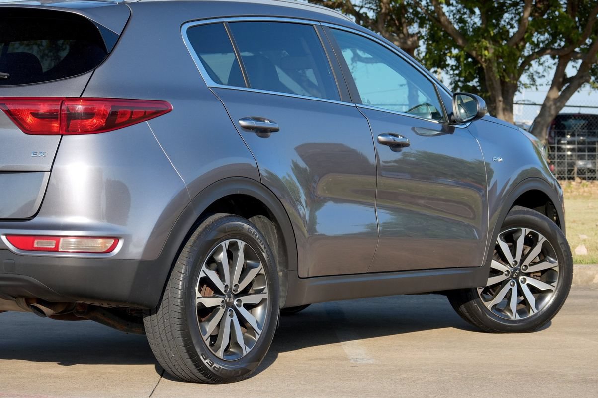 Used 2017 Kia Sportage EX AWD/4WD image 34