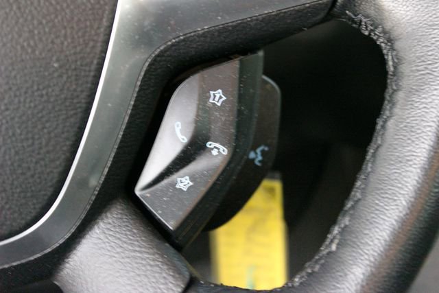 Used 2013 Ford Focus SE FWD image 17