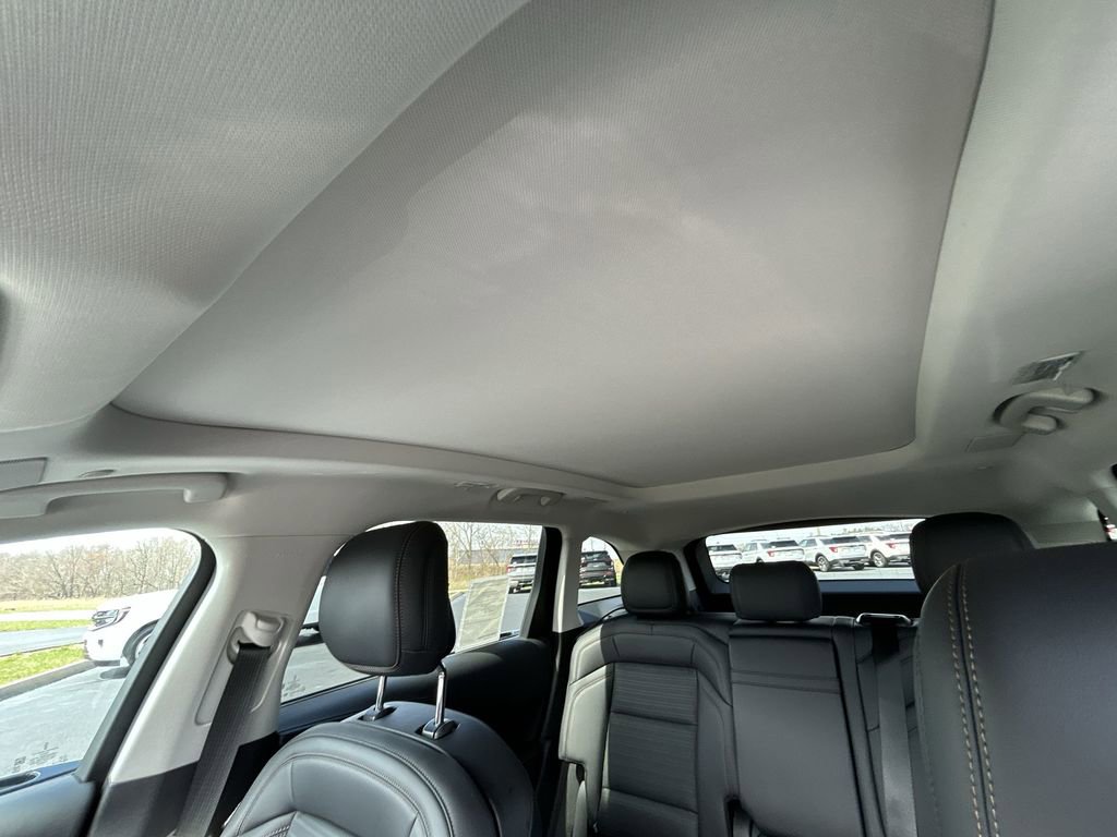 New 2026 Lincoln Nautilus Reserve AWD/4WD image 28