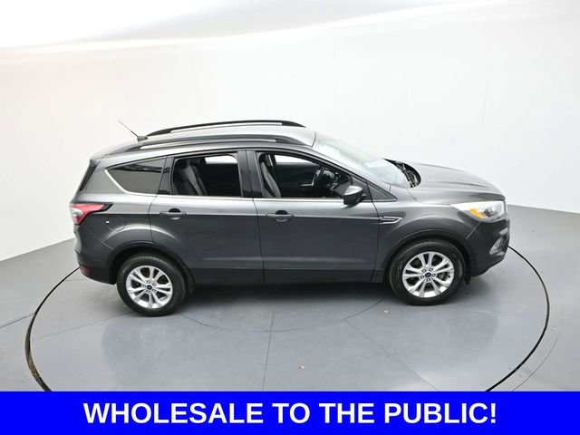 Used 2017 Ford Escape SE w/ Equipment Group 201A FWD image 25