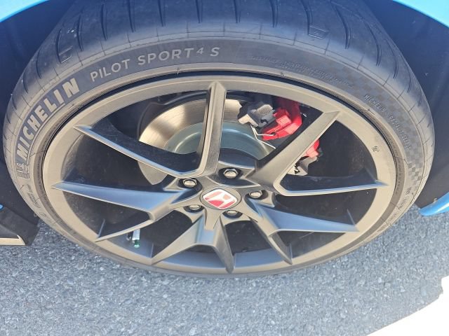 Used 2023 Honda Civic Type R image 18