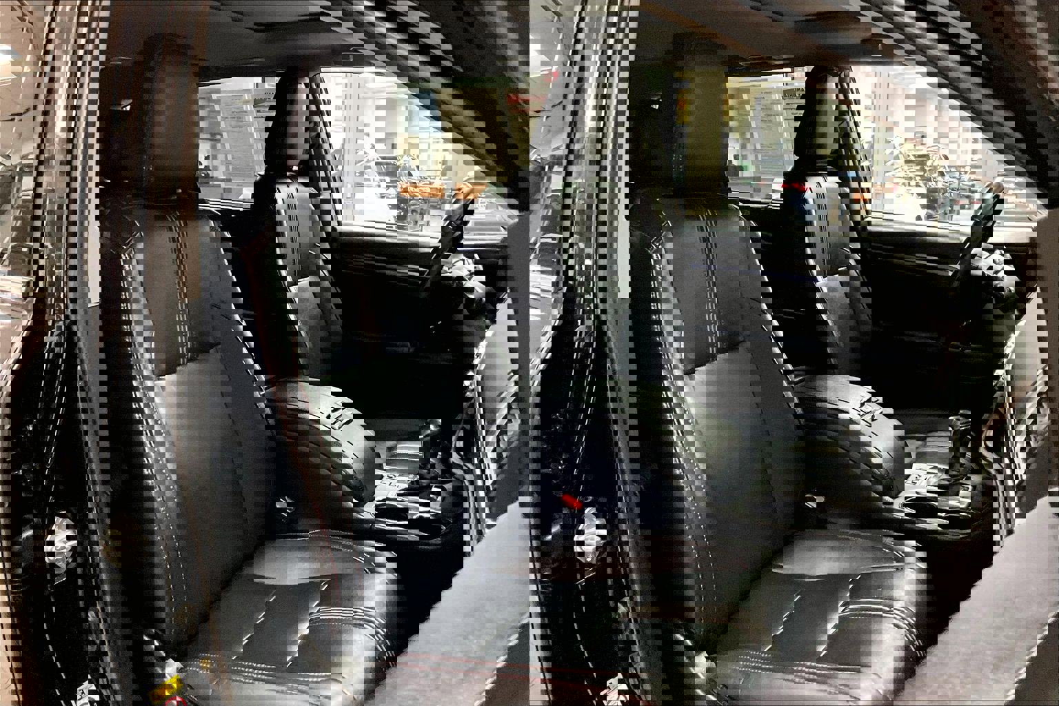 Used 2019 Toyota Highlander SE image 7