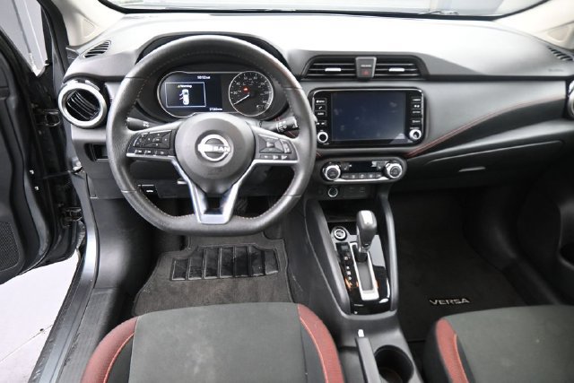 Used 2024 Nissan Versa SR FWD image 20