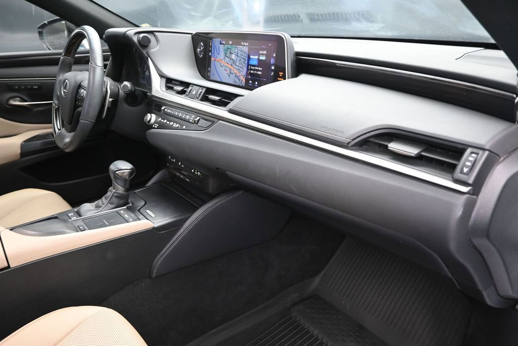 Used 2021 Lexus ES 300h w/ Premium Package FWD image 24