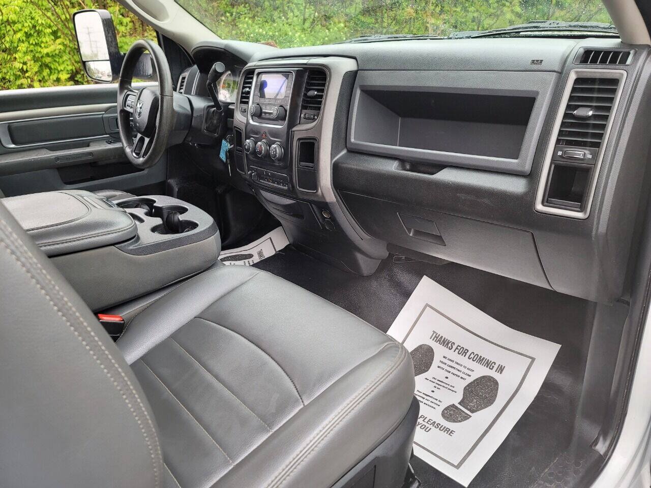 Used 2017 RAM 5500 Tradesman w/ Payload Upgrade Package RWD image 51