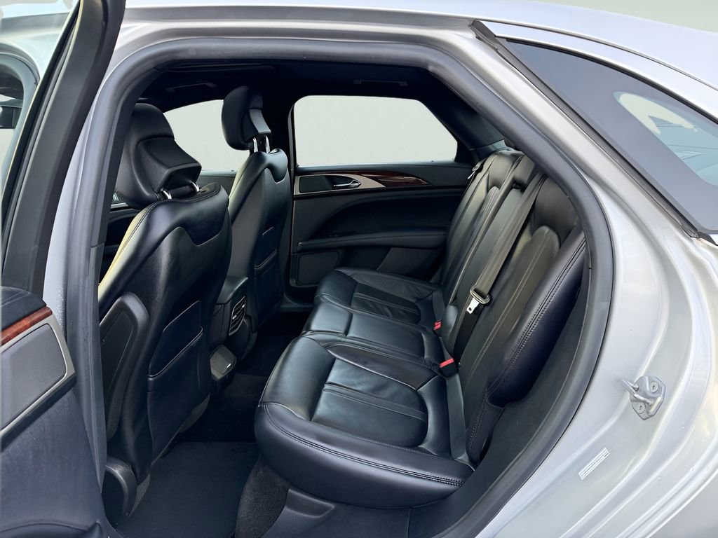 Used 2018 Lincoln MKZ Select w/ Select Plus Package image 31