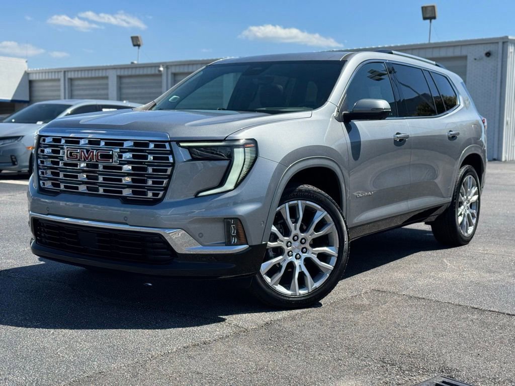 Used 2024 GMC Acadia Denali w/ Super Cruise Package FWD image 4