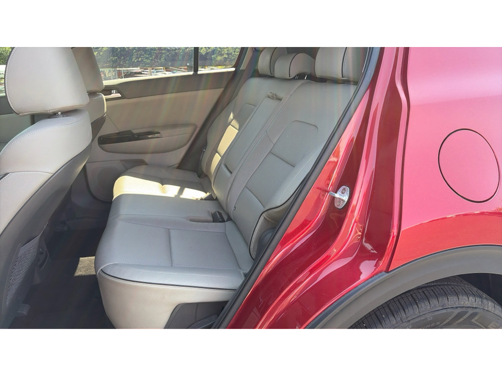 Used 2019 Kia Sportage EX w/ EX Technology Package FWD image 11