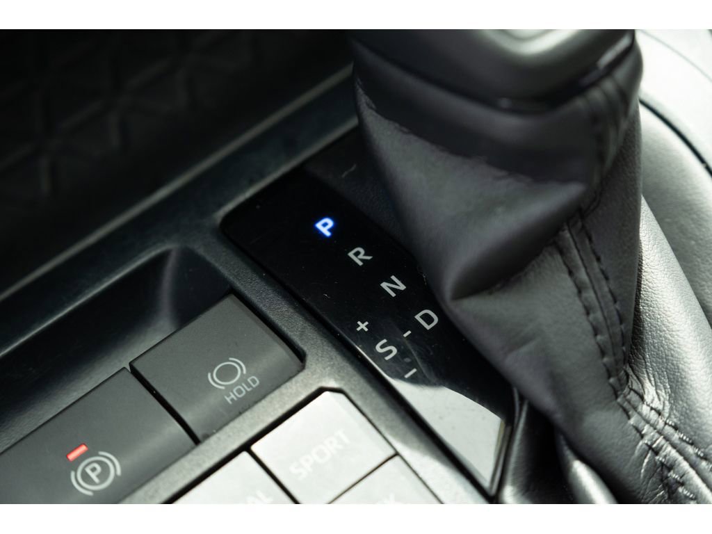Used 2019 Toyota RAV4 LE image 26