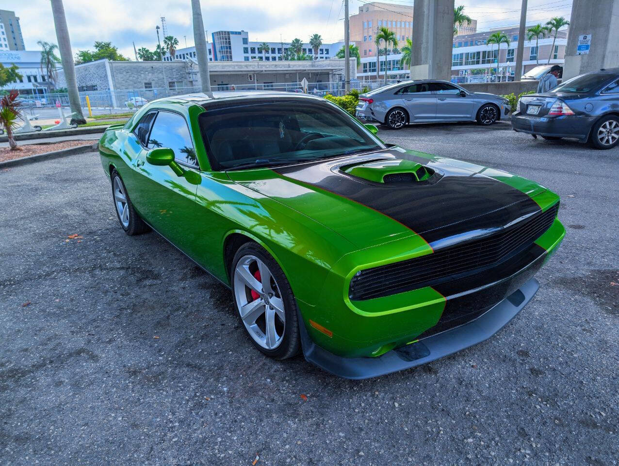 Used 2011 Dodge Challenger SRT8 w/ Green w/Envy Group image 4