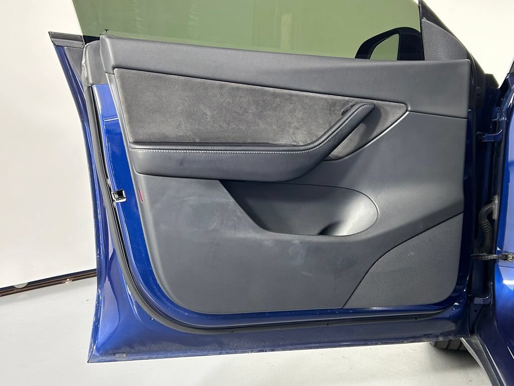 Used 2021 Tesla Model Y Performance AWD/4WD image 28
