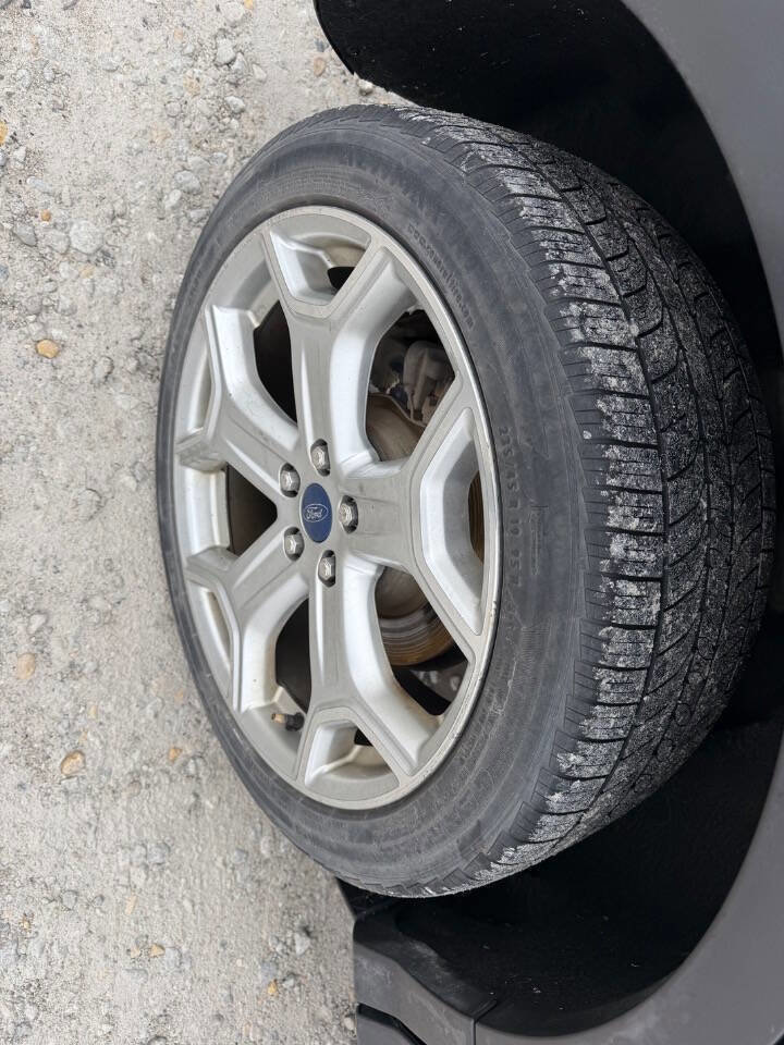 Used 2017 Ford Escape Titanium image 11