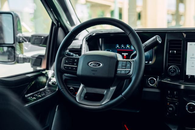 New 2026 Ford F250 Lariat w/ Black Appearance Package AWD/4WD image 27