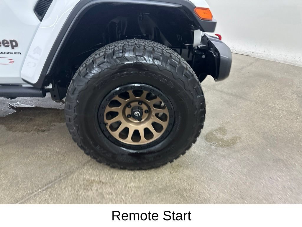 Used 2023 Jeep Wrangler Unlimited Rubicon w/ Xtreme 35 Tire Package AWD/4WD image 17