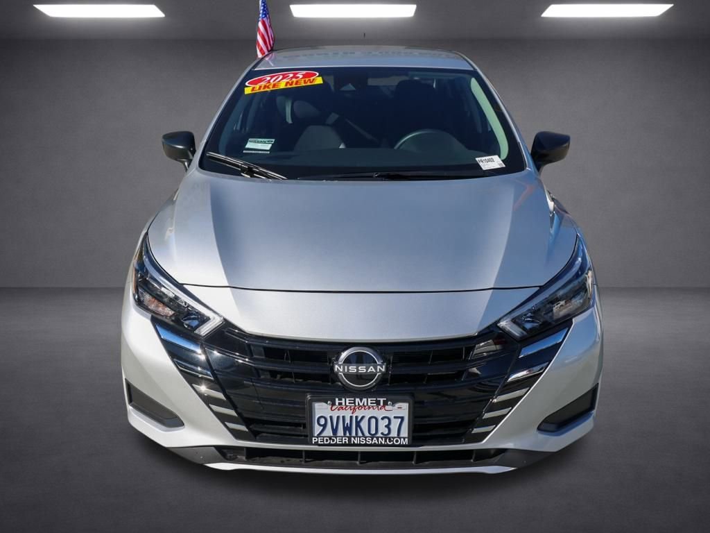 Used 2025 Nissan Versa S w/ Trunk Package image 9