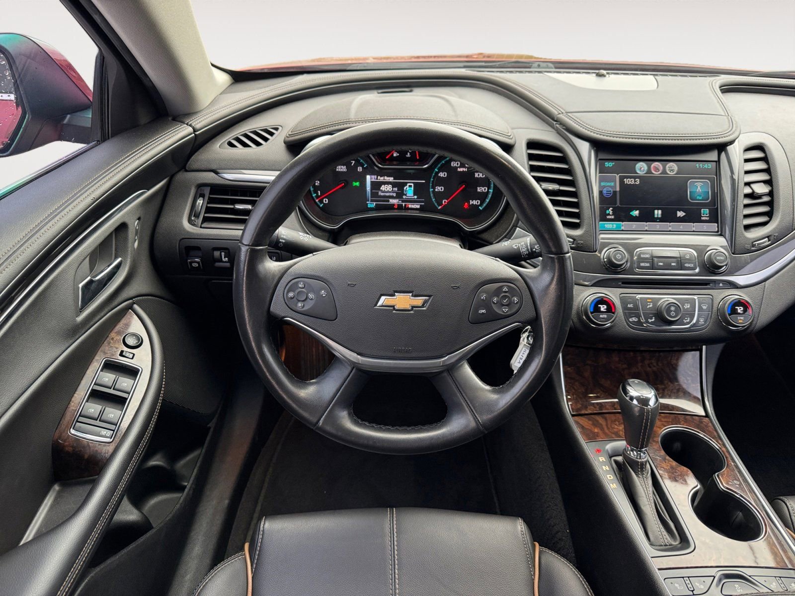 Used 2015 Chevrolet Impala LT w/ Convenience Package image 12