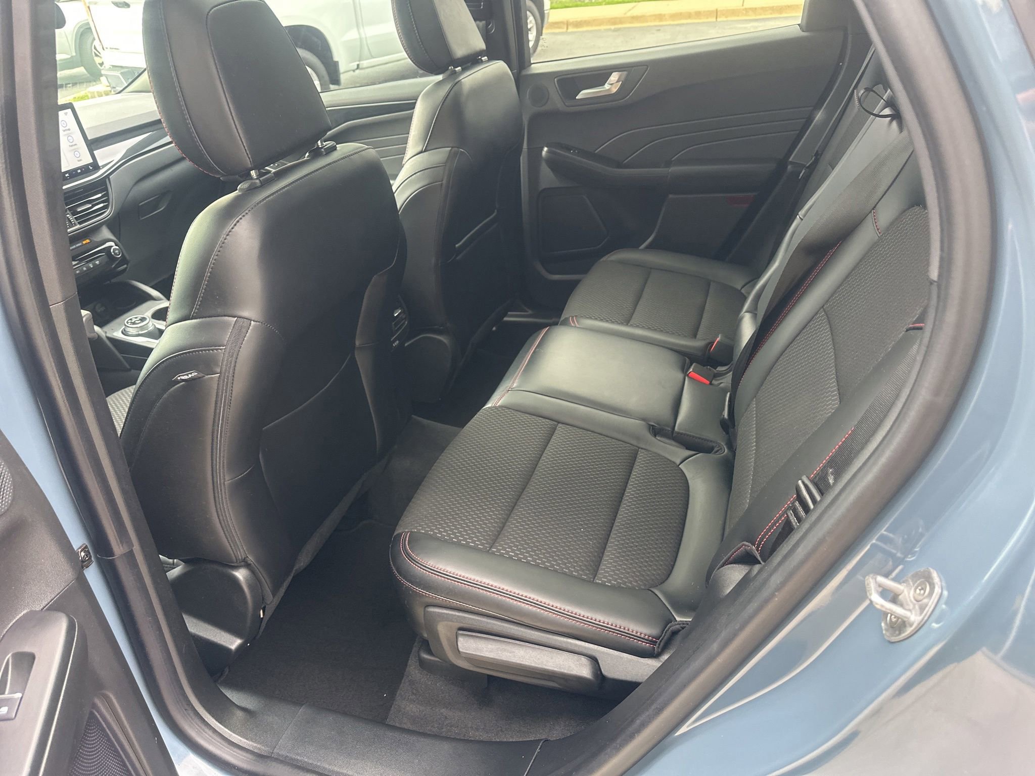 Used 2024 Ford Escape ST-Line Select w/ Tech Pack #2 AWD/4WD image 19