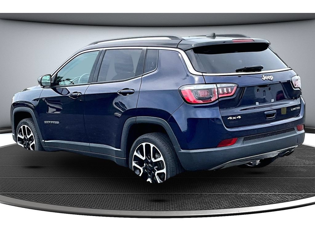 Used 2018 Jeep Compass Limited w/ Navigation Group AWD/4WD image 18