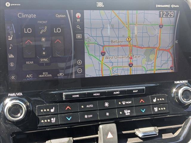 Used 2021 Toyota Highlander Limited image 15