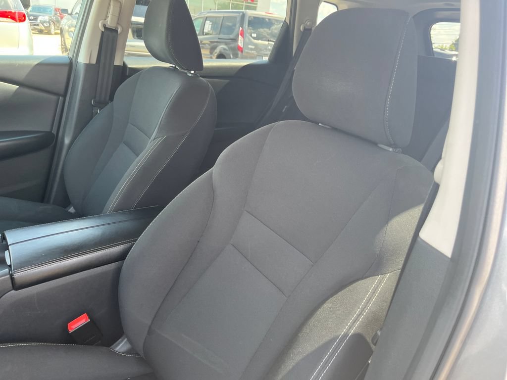 Used 2024 Nissan Rogue S AWD/4WD image 12